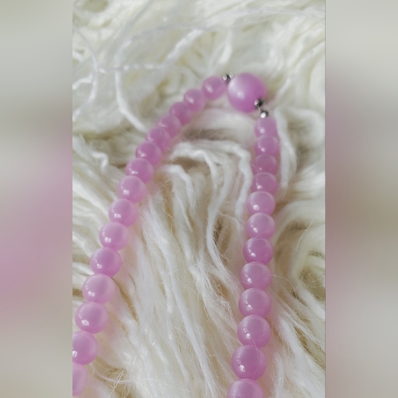Sugar Pink Water Pearl Necklace. 🌴 - Picture 6 of 6